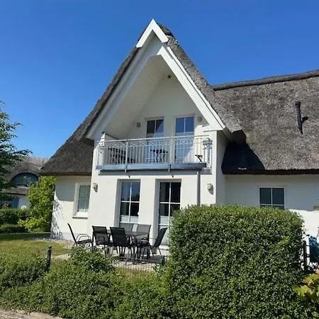 Koenigshoern Og, Helle Mit Balkon Eigenem Eingezaeuntem Garten Und Naehe Zum Hunde Herzlich Willkommen *